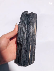 Tourmaline đen thô - 893G